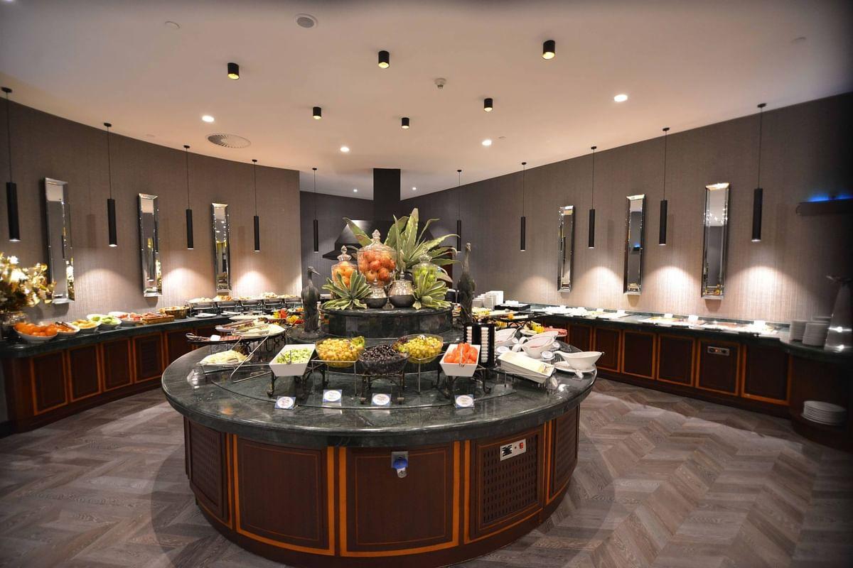Отель Grand Cevahir Convention Center Стамбул